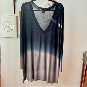 Blue to gray hombre sweater Pins & Needles lg $16